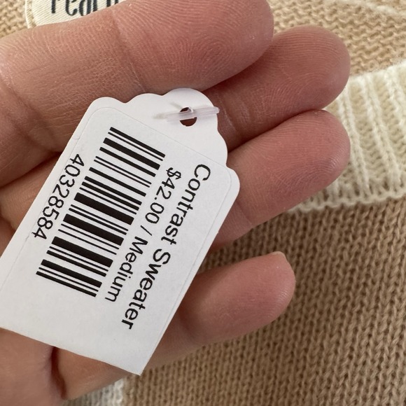 Peach Love California Boxy Colorblock Sweater Cream Beige Women's Size M New! - Picture 3 of 7